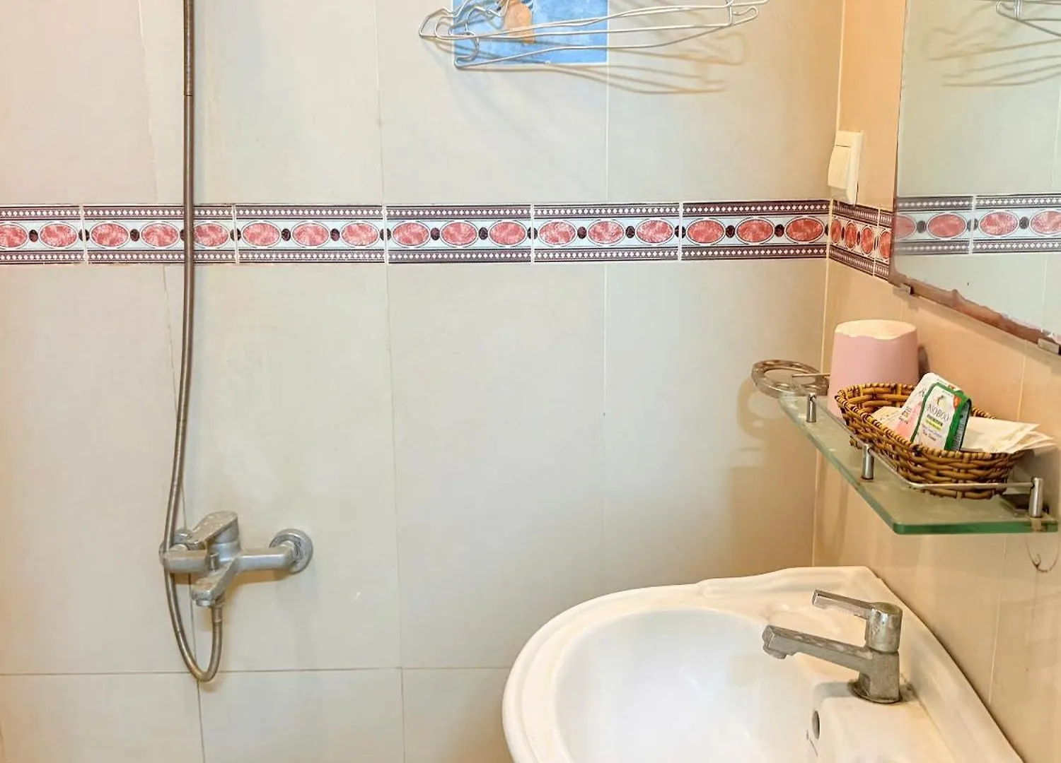 **  Khach San Hong Tam Hotel Ho Chi Minh City Vietnam